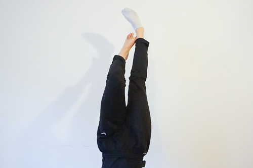Sockenstrip Handstand